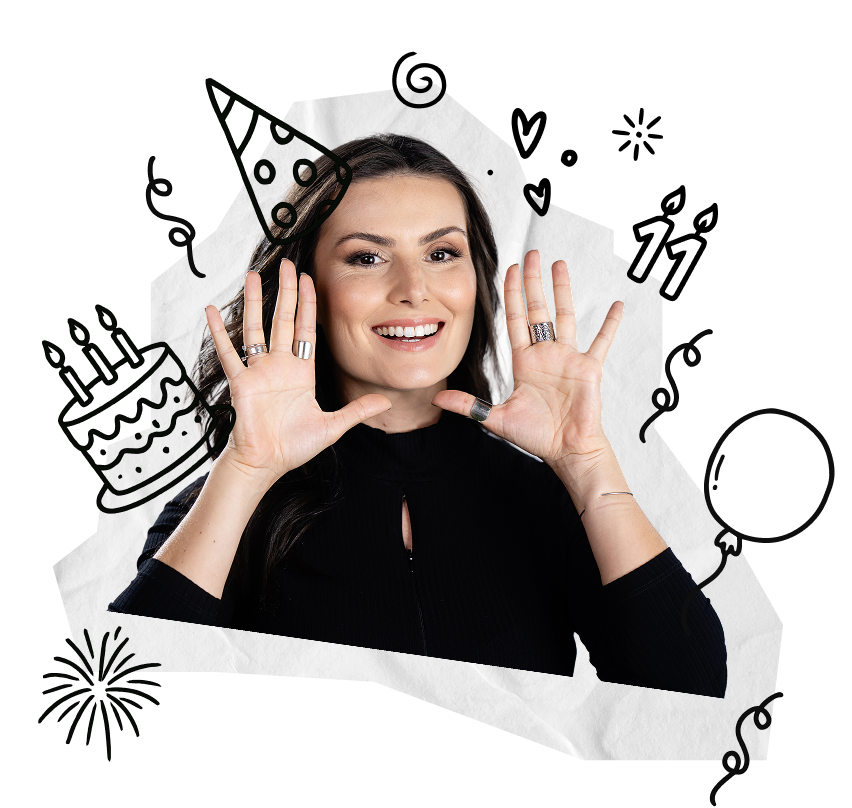 Nathalia Arcuri comemorando os 11 anos da Me Poupe!